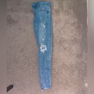 WORN ONCE- American eagle light blue ripped jeggings size 0